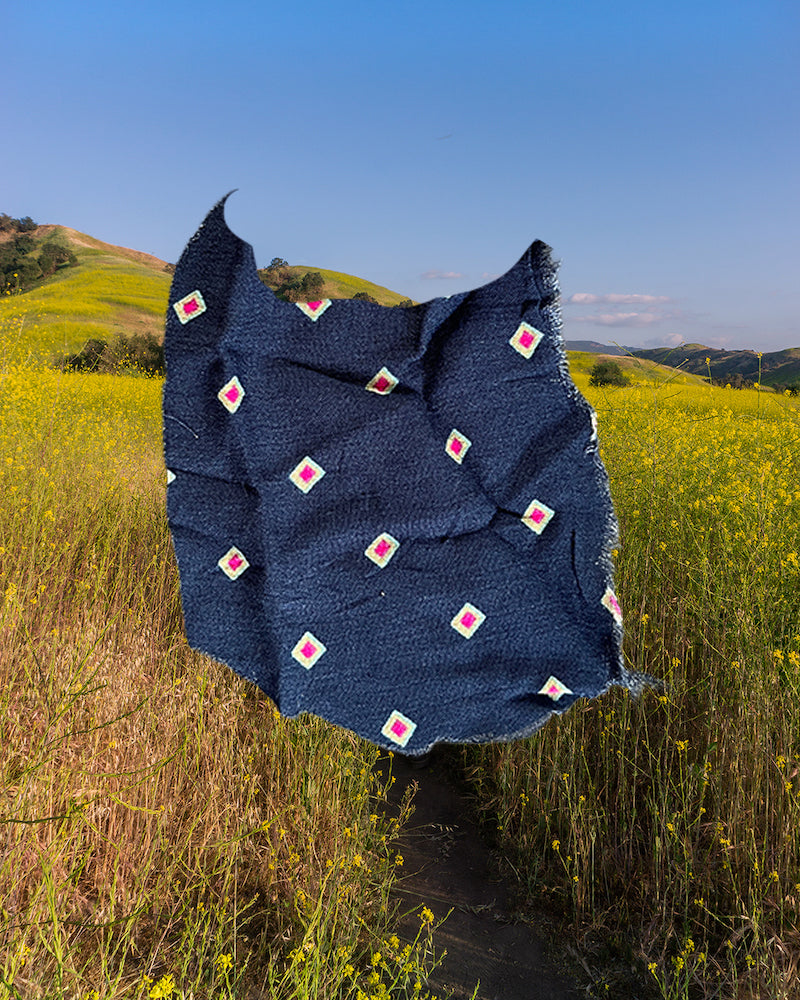 Dangling Participle Robe swatch from Highway Robery